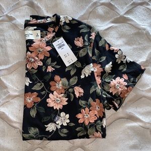 Abercrombie & Fitch Floral Tee